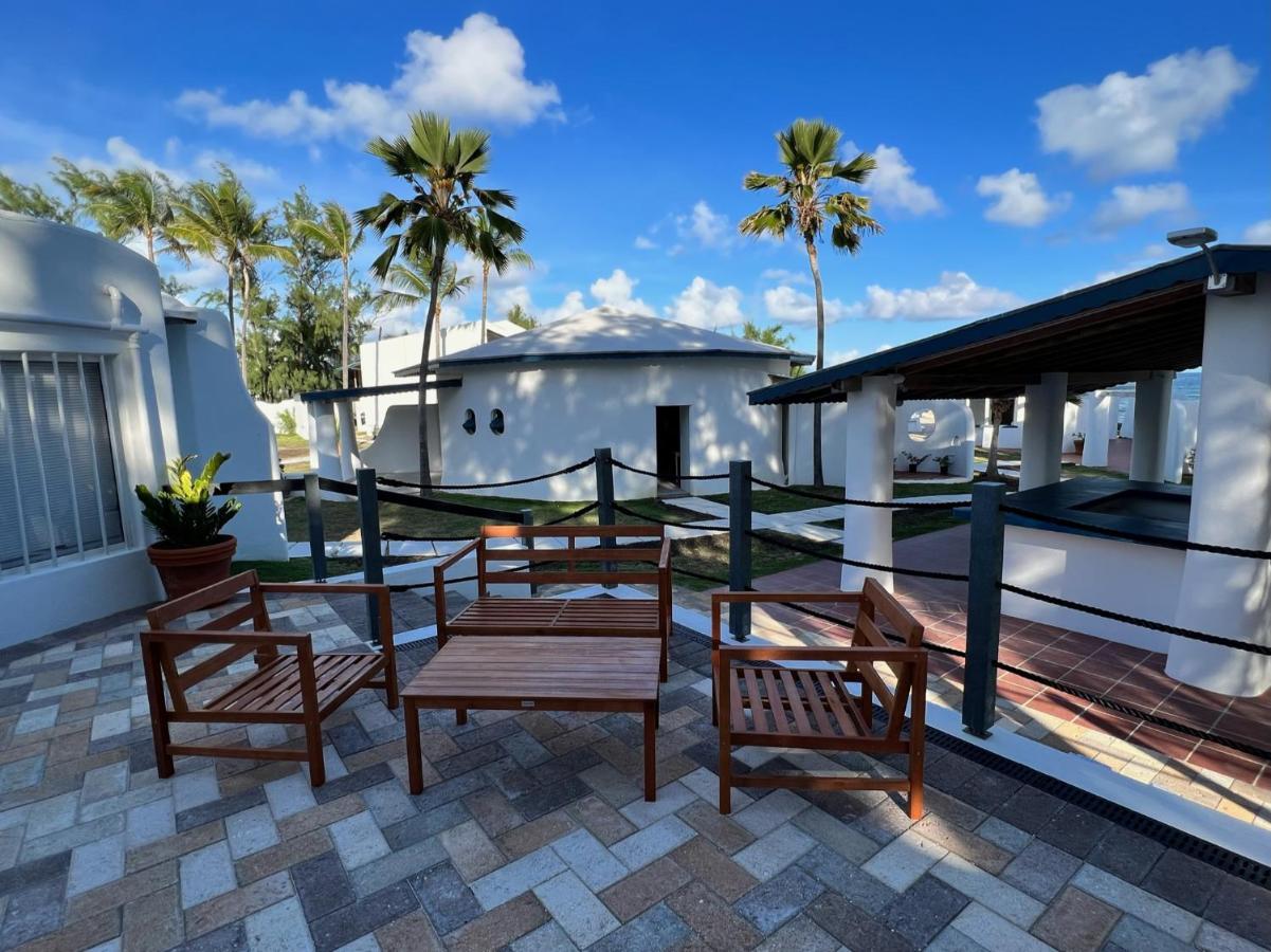 Oceanblue Resort Christ Church Buitenkant foto