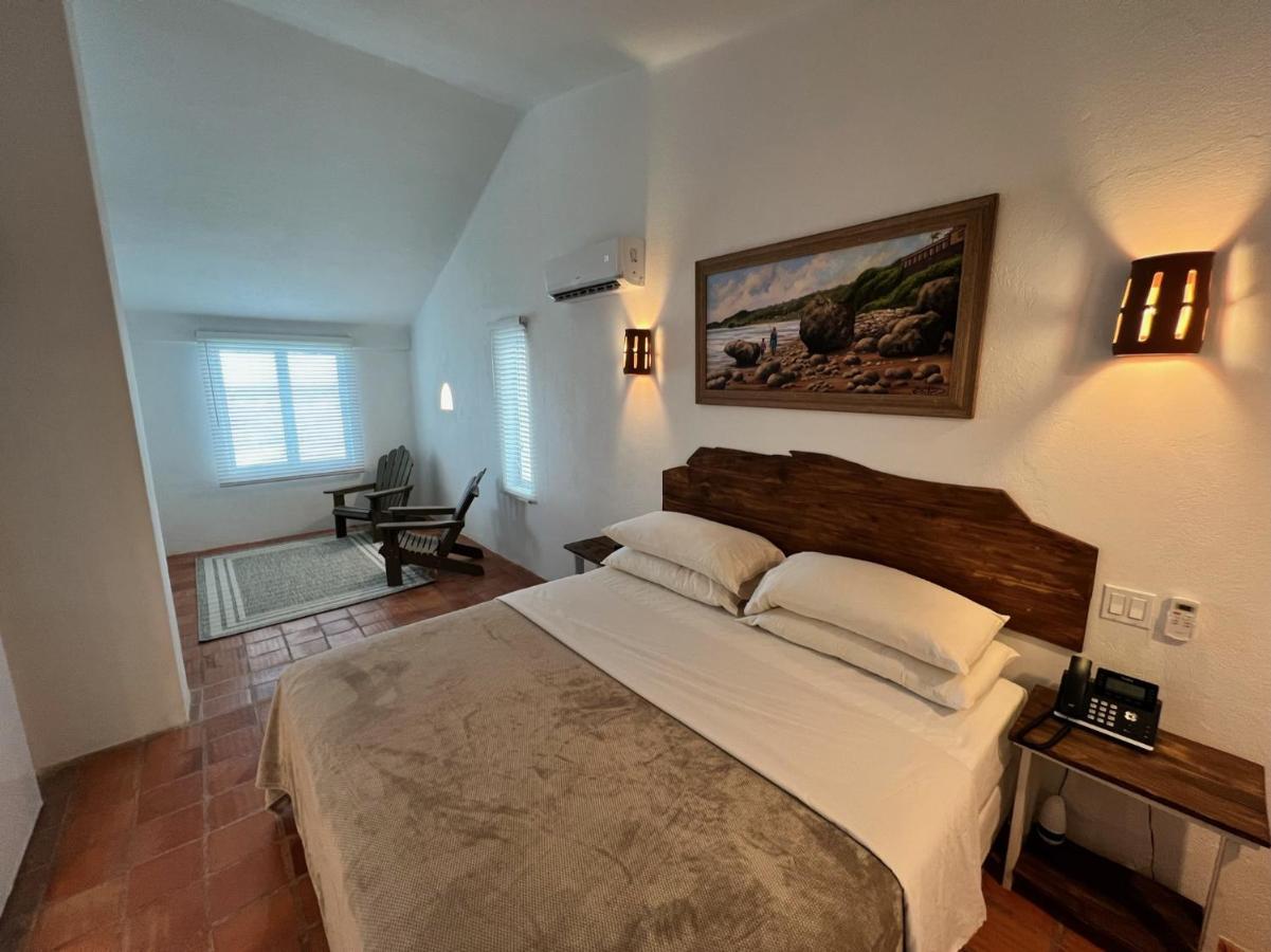 Oceanblue Resort Christ Church Buitenkant foto